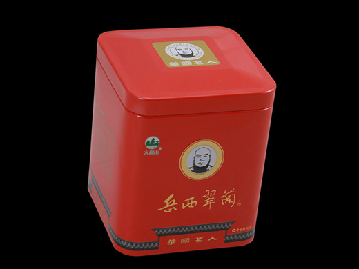 �������m